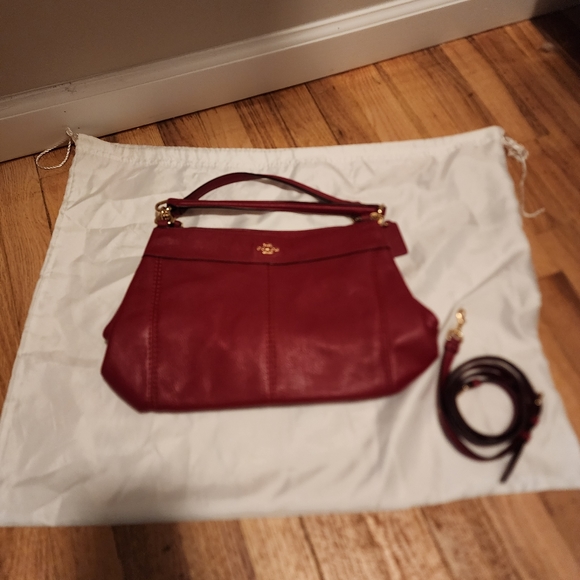 Coach LEXY Shoulder/Satchel Handbag Rouge - Picture 3 of 14